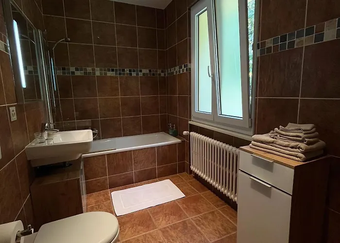 La Clemonie Nocleg ze śniadaniem Arzier